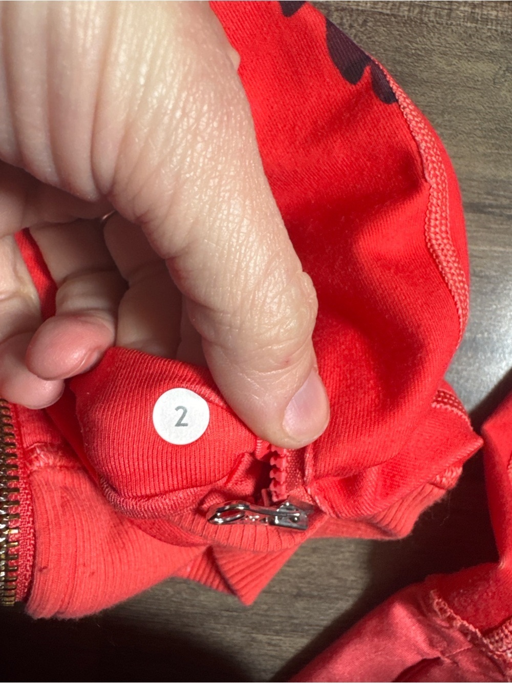 Lululemon Scuba Hoodie Red Floral Print Full Zip Sz 2 Discontinued - Picture 5 of 9